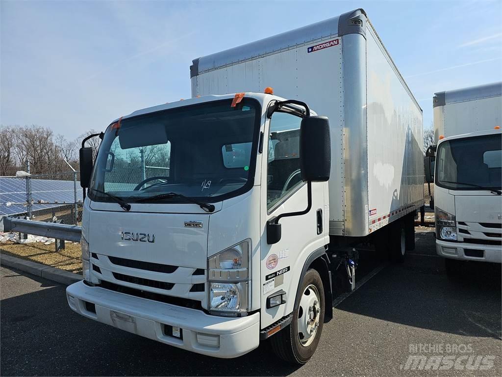 Isuzu NRR Camiões de caixa fechada