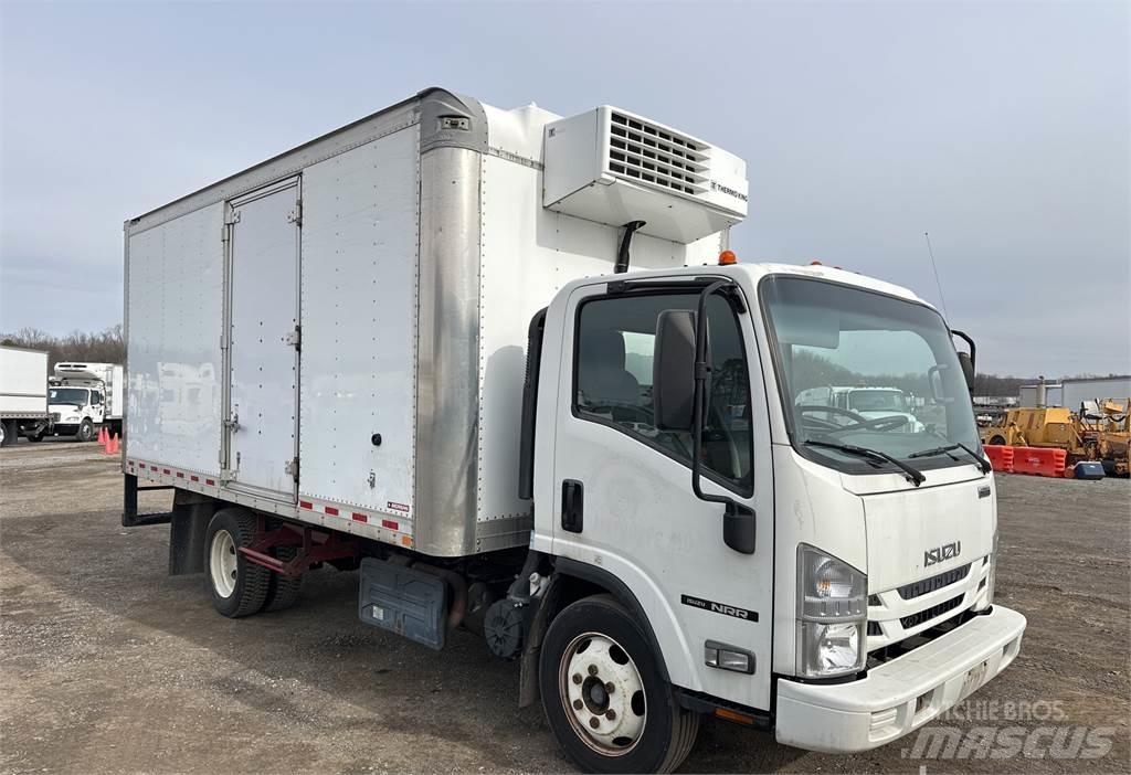 Isuzu NRR Camiões de caixa fechada