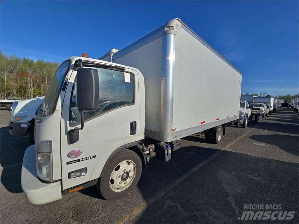 Isuzu NRR Camiões de caixa fechada