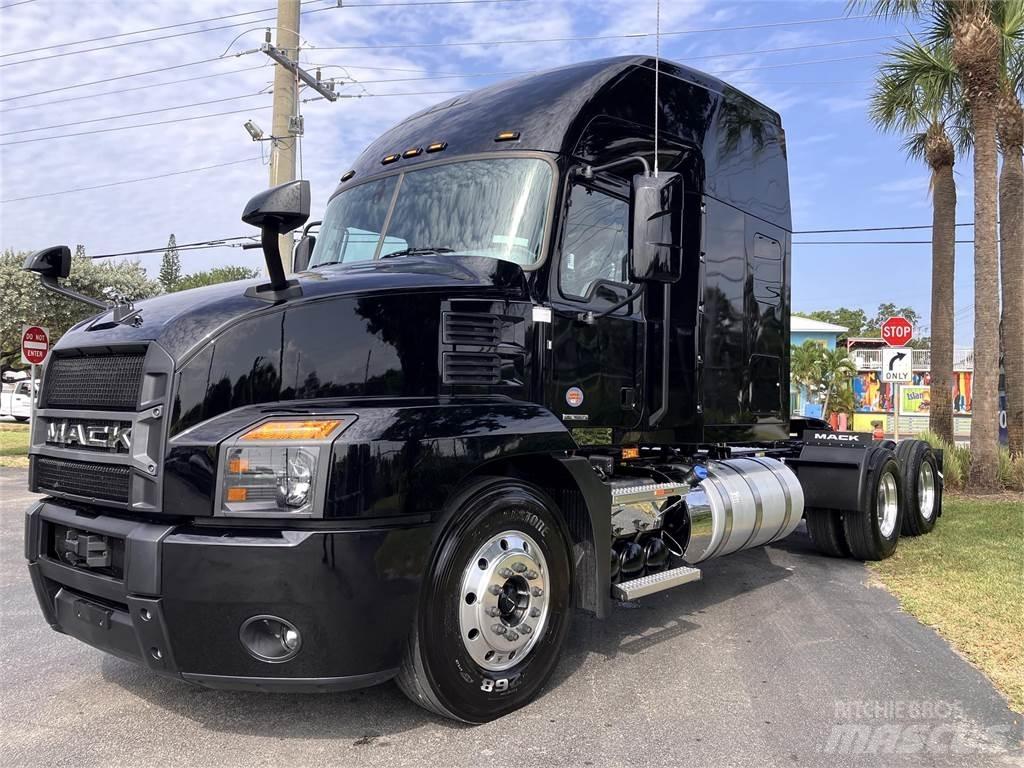 Mack AN64T Tractores (camiões)