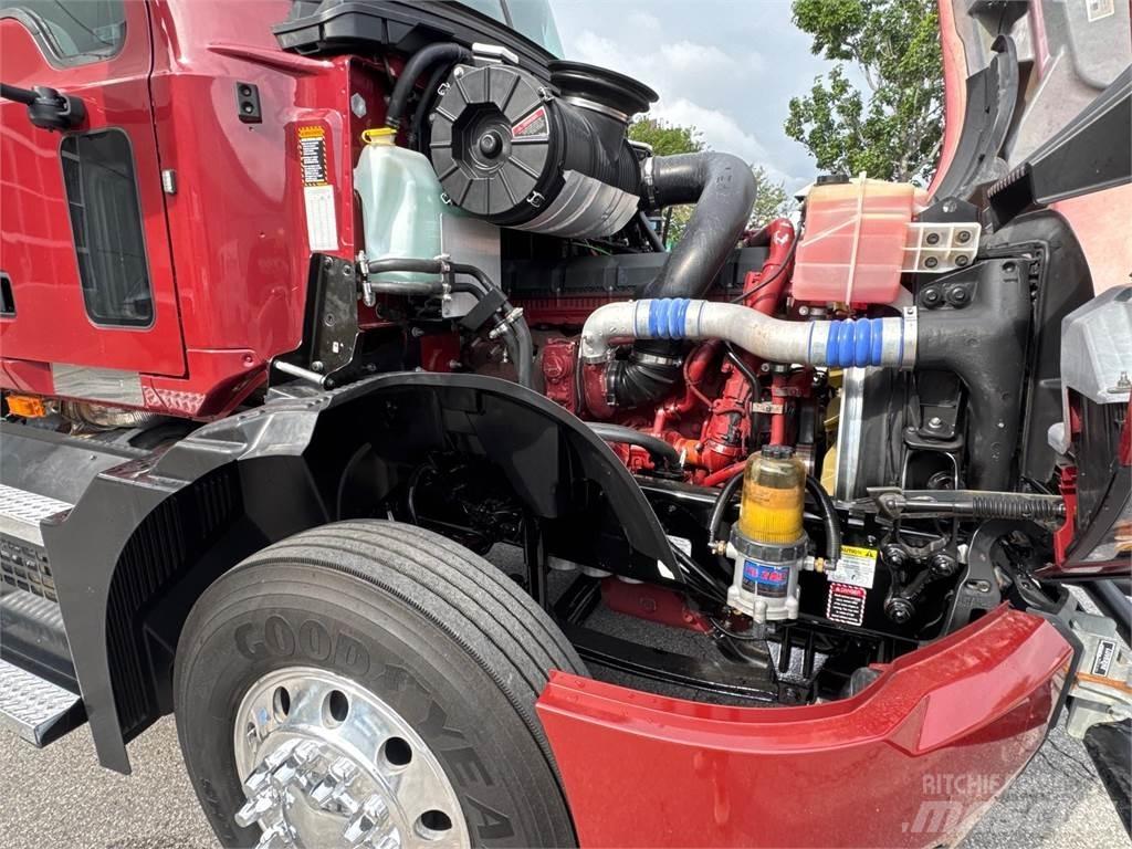 Mack AN64T Tractores (camiões)