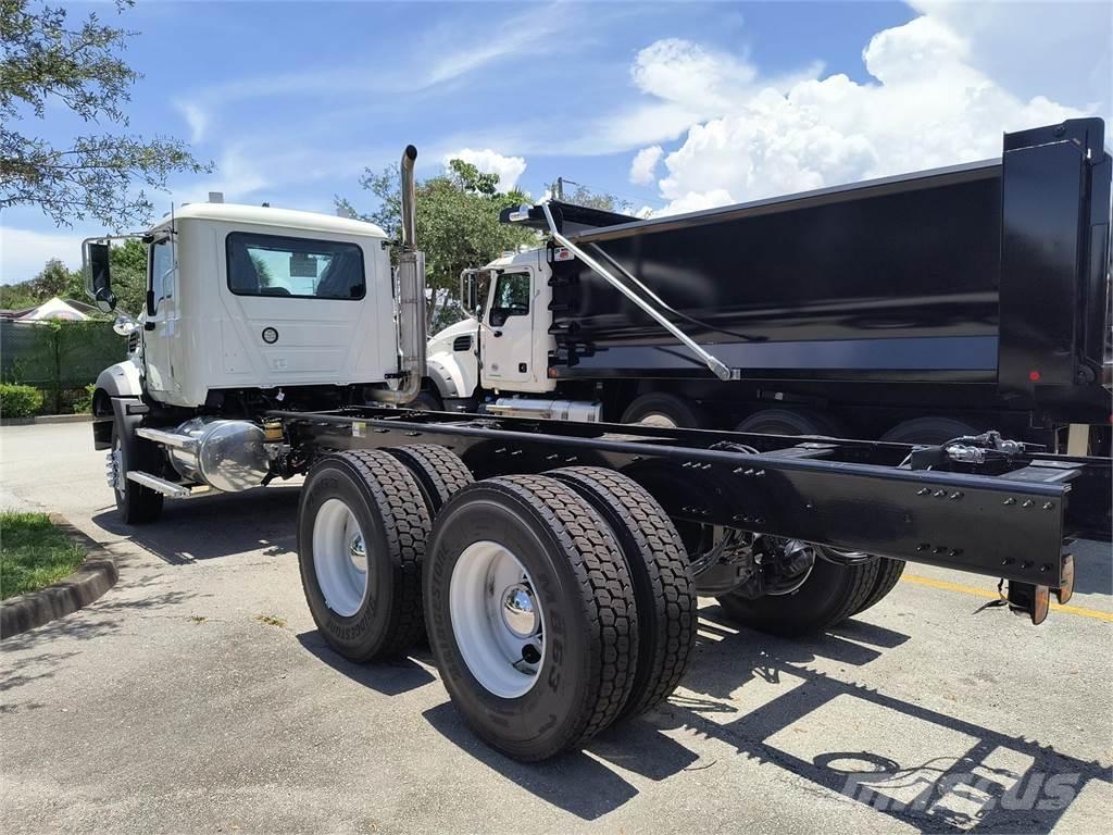 Mack GR64BX Camiões de betão