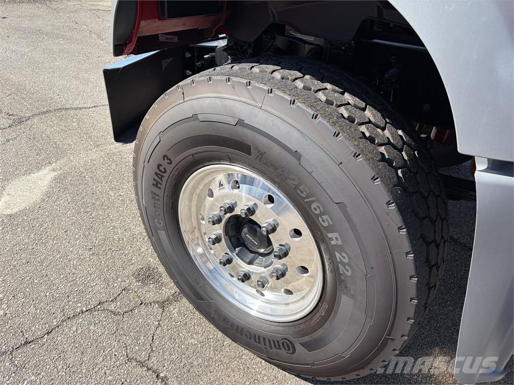 Mack GR64FR Camiões de betão