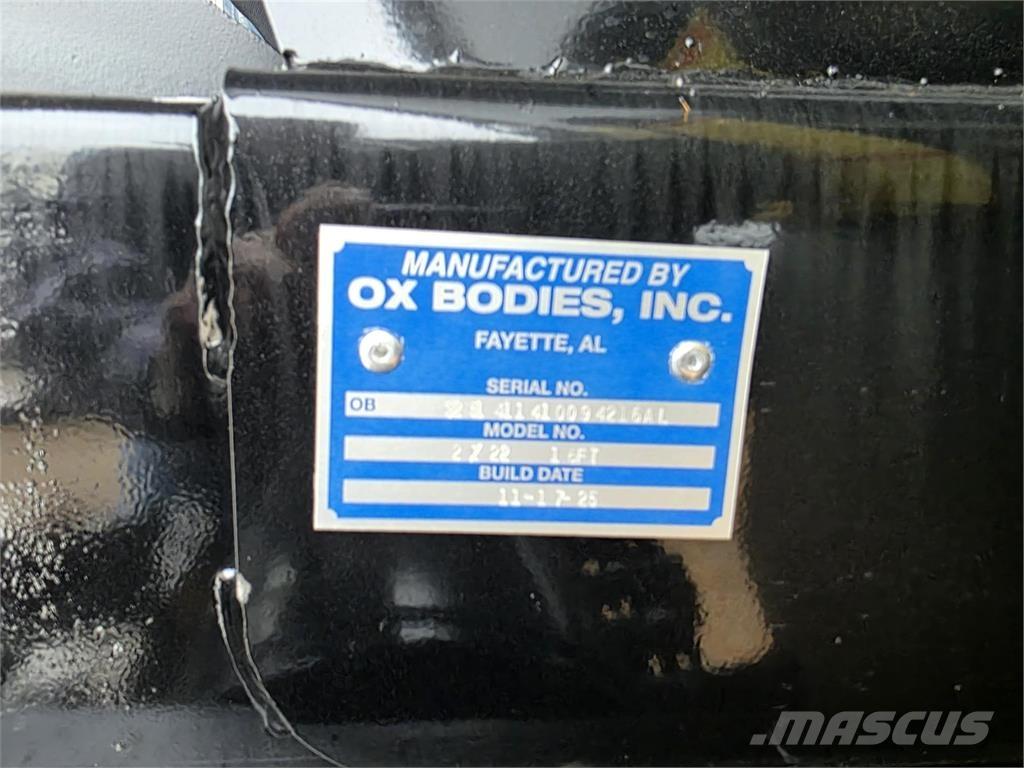 Mack GR84F Camiões basculantes