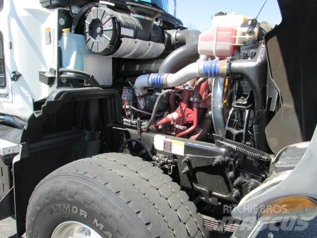 Mack GU713 Outros Camiões