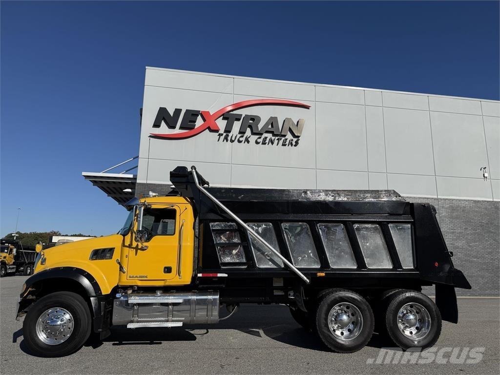 Mack GU713 Camiões basculantes