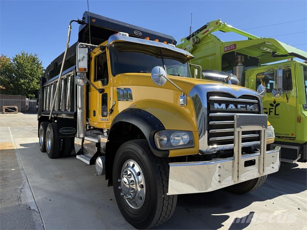 Mack GU713 Camiões basculantes