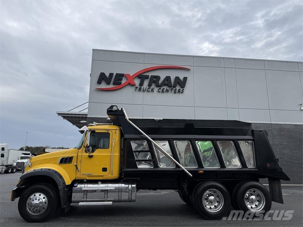 Mack GU713 Camiões basculantes