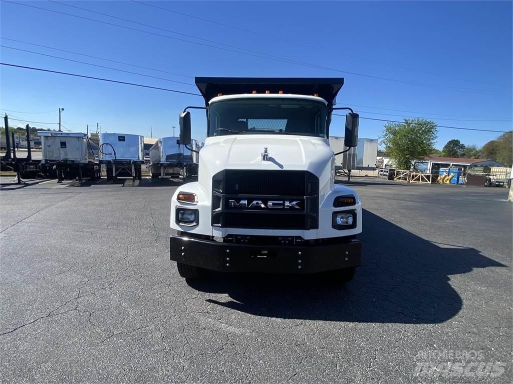 Mack MD6 42R Camiões de chassis e cabine