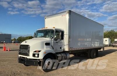 Mack MD642 Camiões de caixa fechada