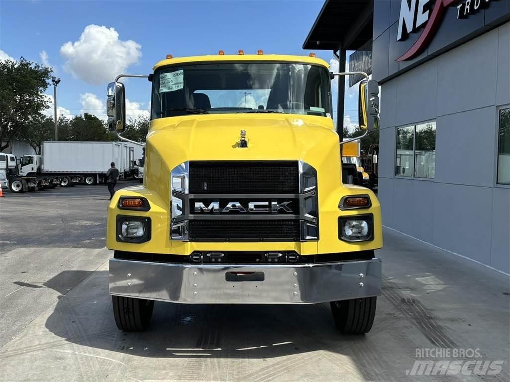 Mack MD7 42R Maquinaria Florestal - Outros
