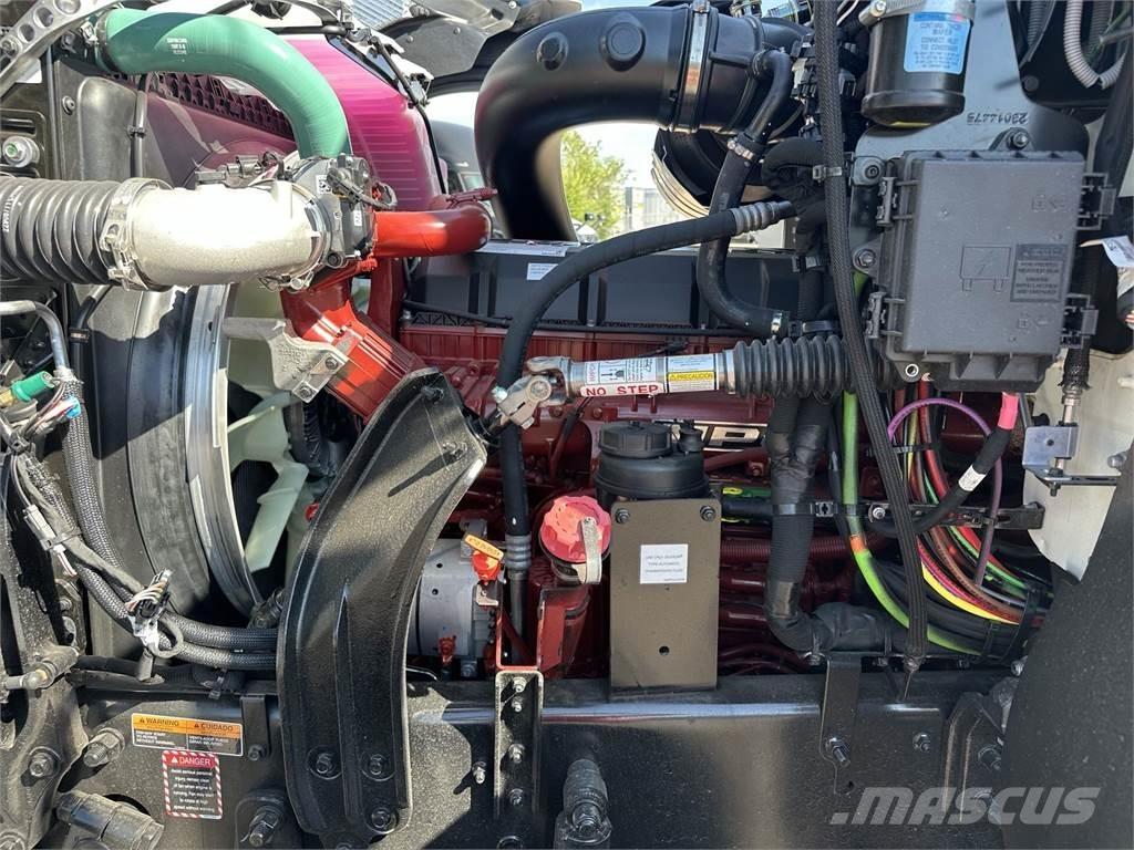 Mack PI64T Tractores (camiões)