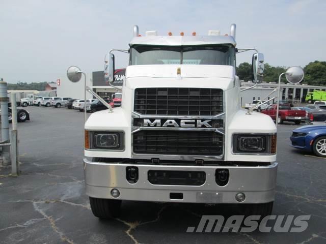 Mack PI64T Tractores (camiões)