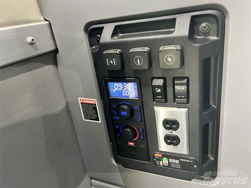 Mack PI64T Tractores (camiões)
