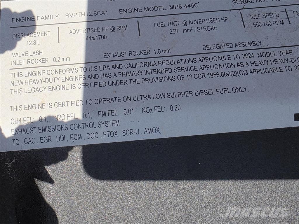 Mack PI64T Tractores (camiões)