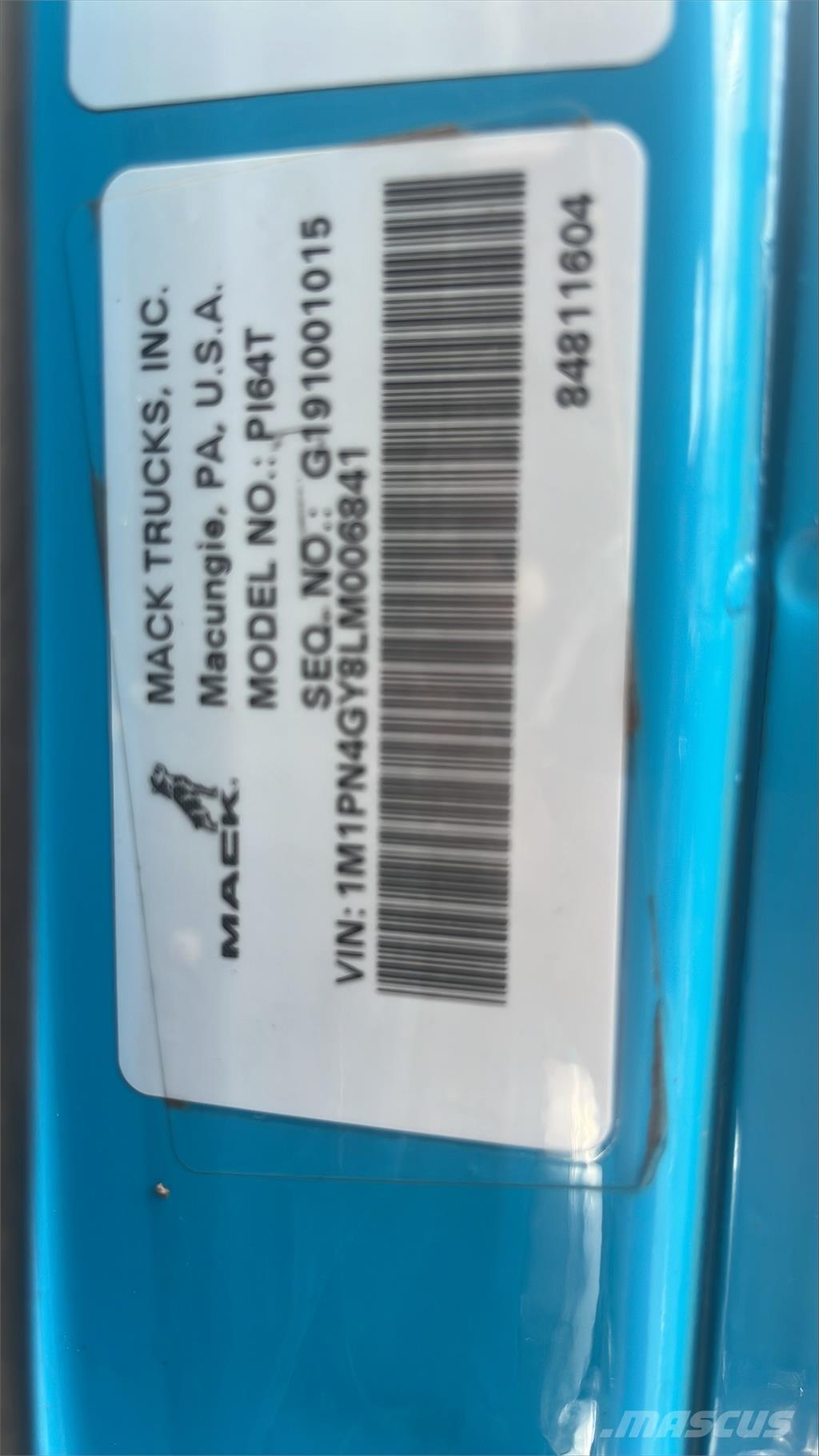 Mack PI64T Tractores (camiões)