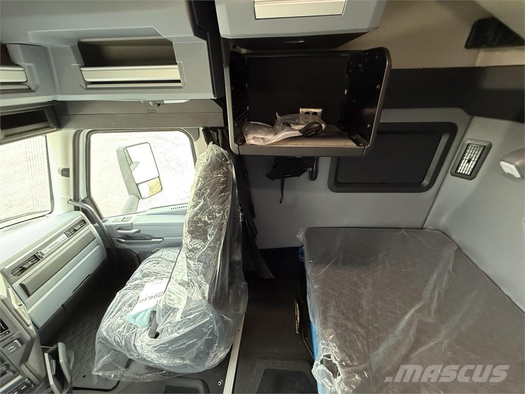 Mack PR64T Tractores (camiões)