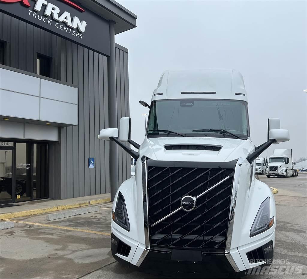 Volvo NEW VNL860 Tractores (camiões)