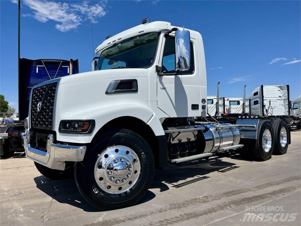 Volvo VHD64FT300 Tractores (camiões)