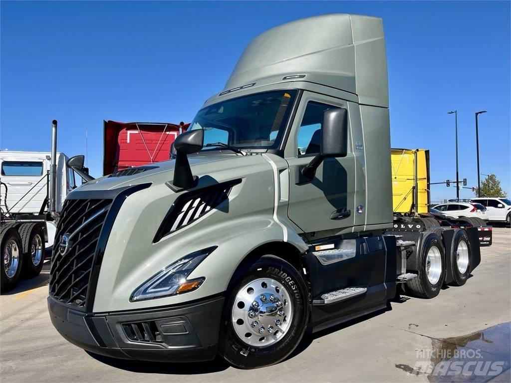 Volvo VNL64T300 Tractores (camiões)