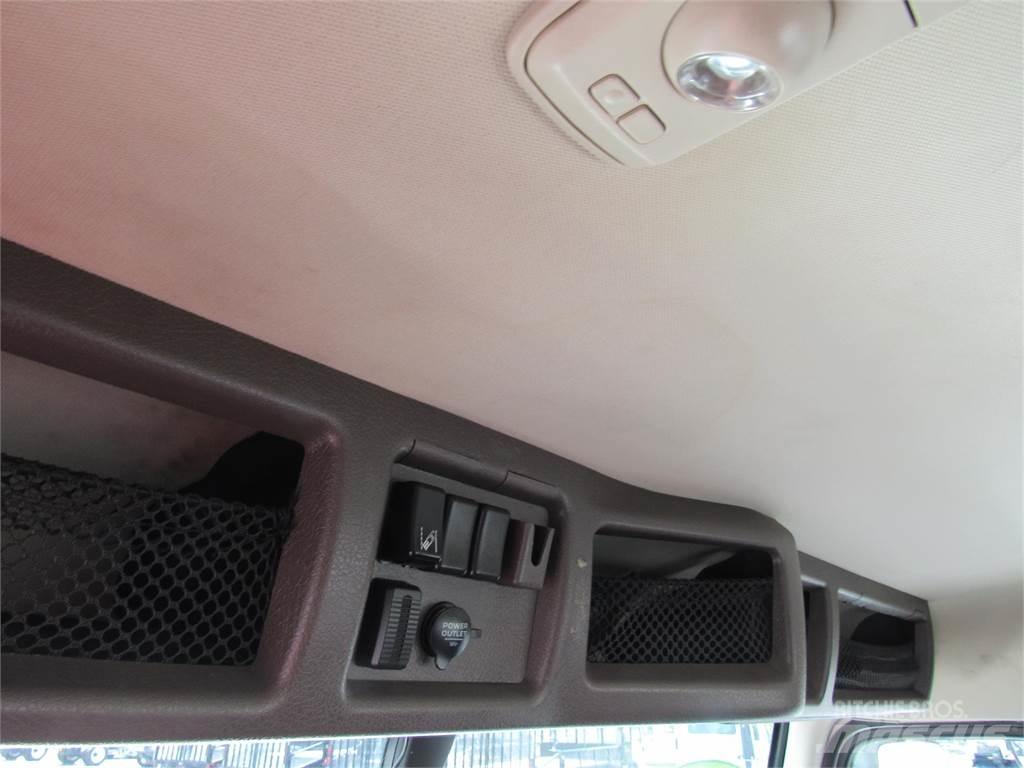 Volvo VNL64T300 Tractores (camiões)