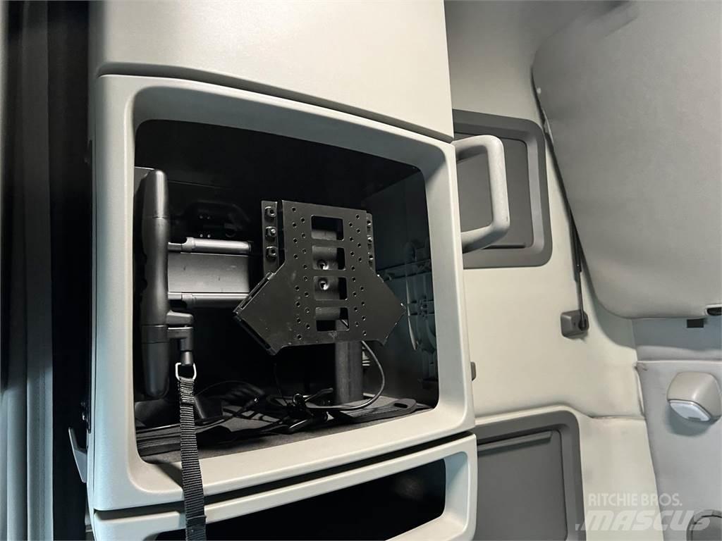 Volvo VNL64T760 Tractores (camiões)