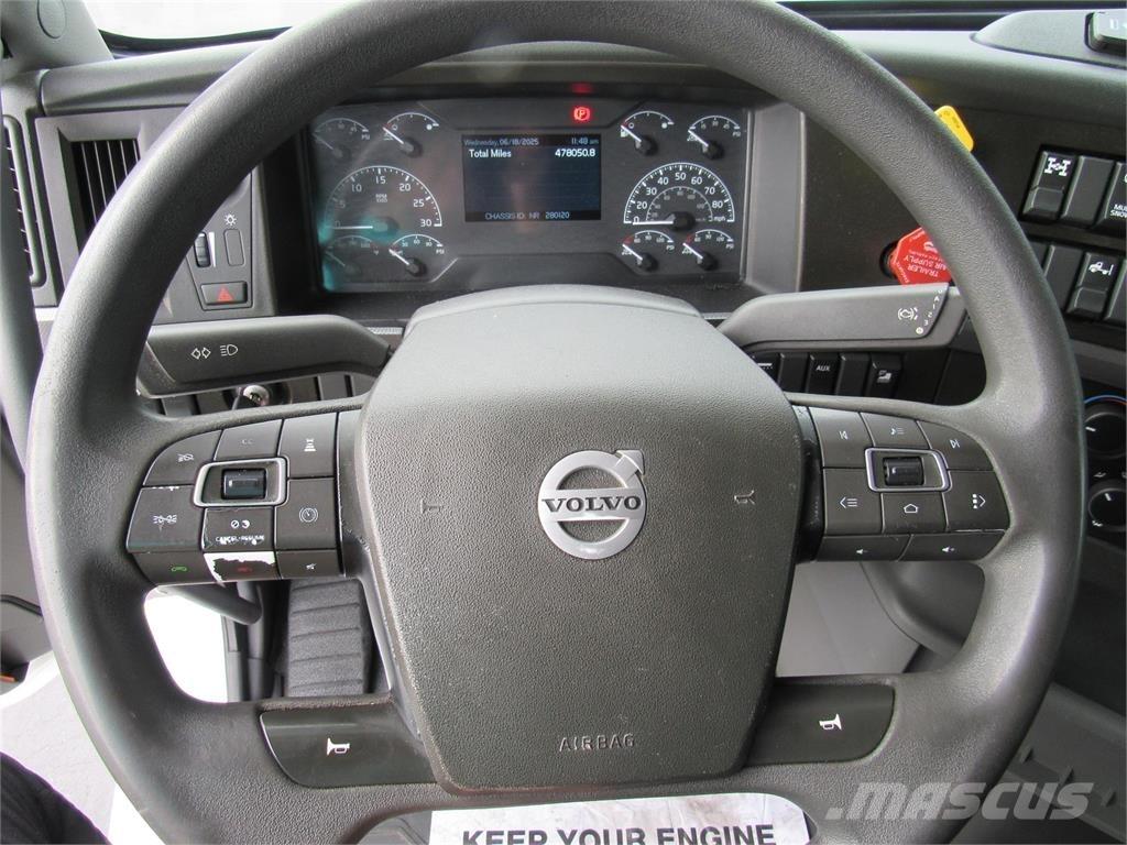 Volvo VNL64T760 Tractores (camiões)