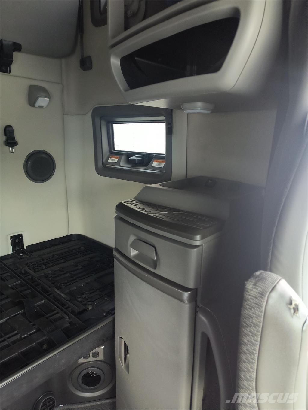 Volvo VNL64T760 Tractores (camiões)