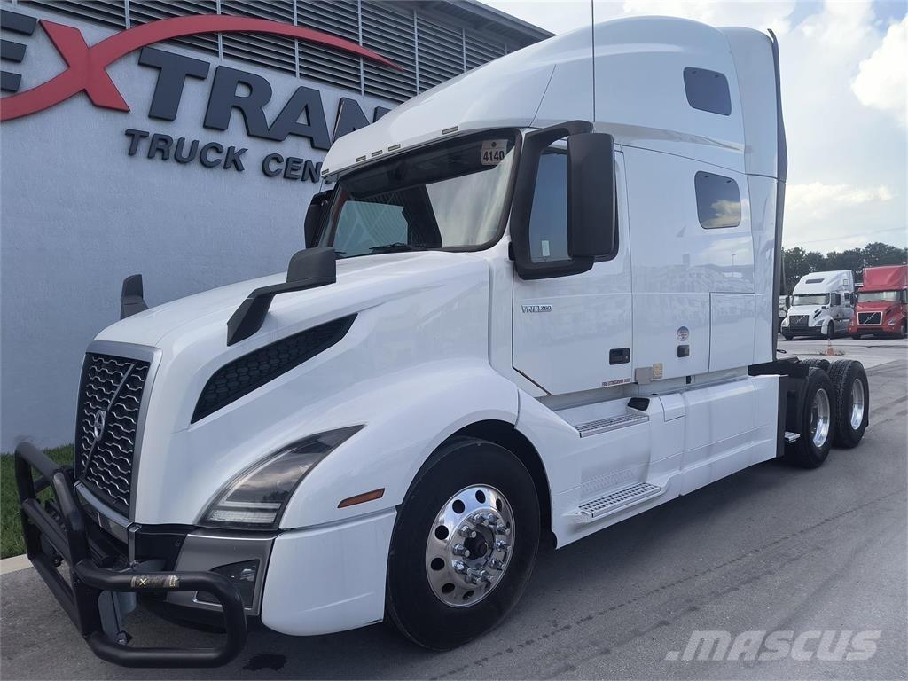 Volvo VNL64T760 Tractores (camiões)