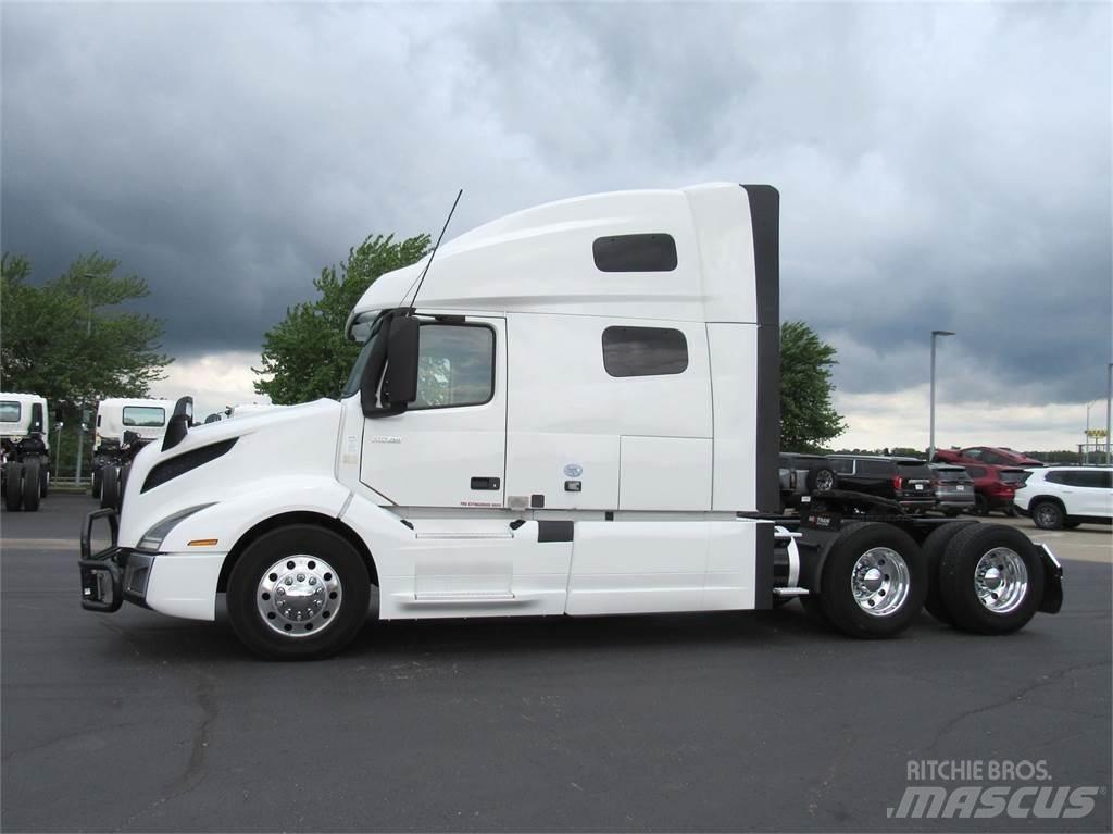 Volvo VNL64T760 Tractores (camiões)