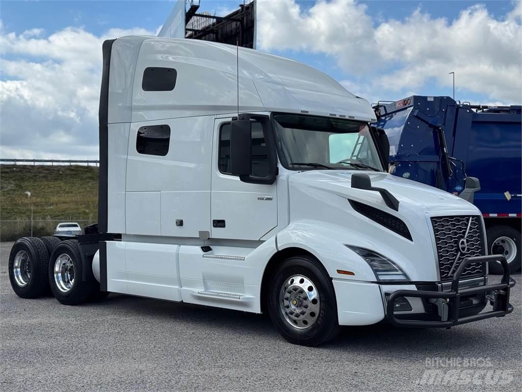 Volvo VNL64T760 Tractores (camiões)