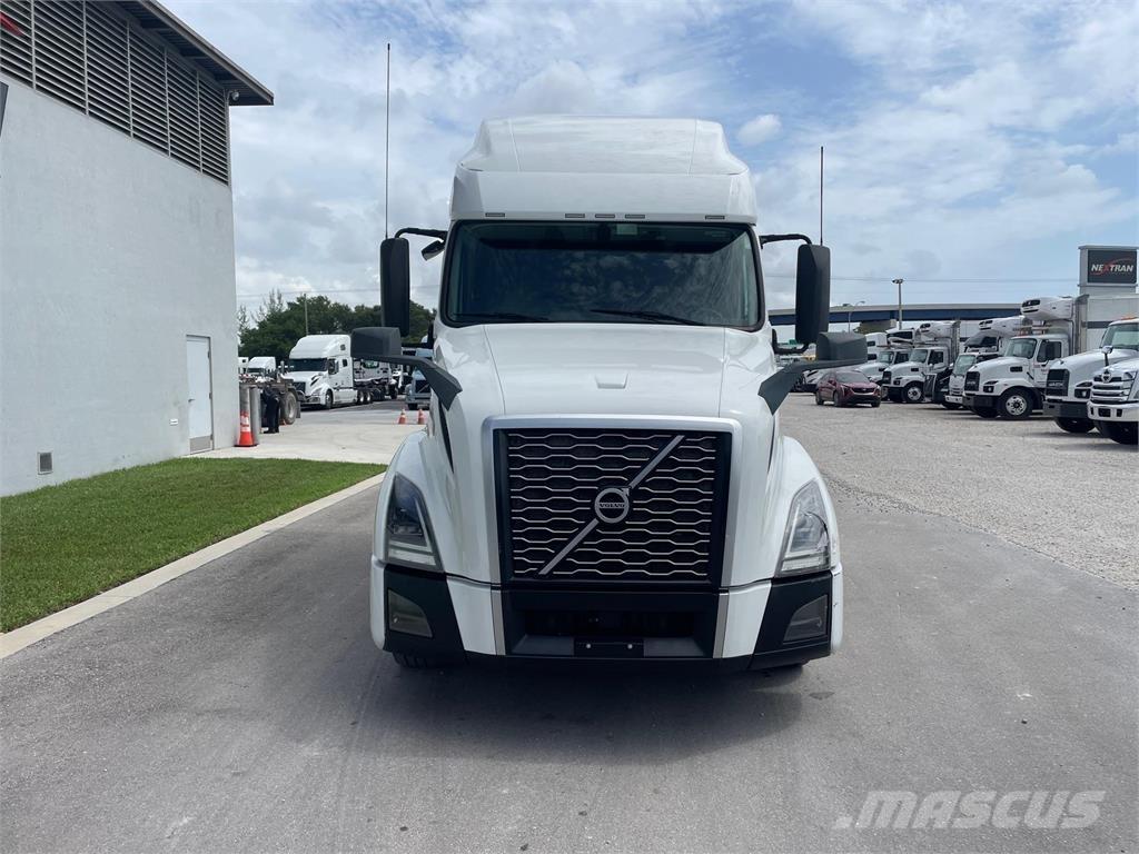 Volvo VNL64T760 Tractores (camiões)
