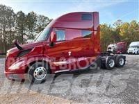 Volvo VNL64T860 Tractores (camiões)