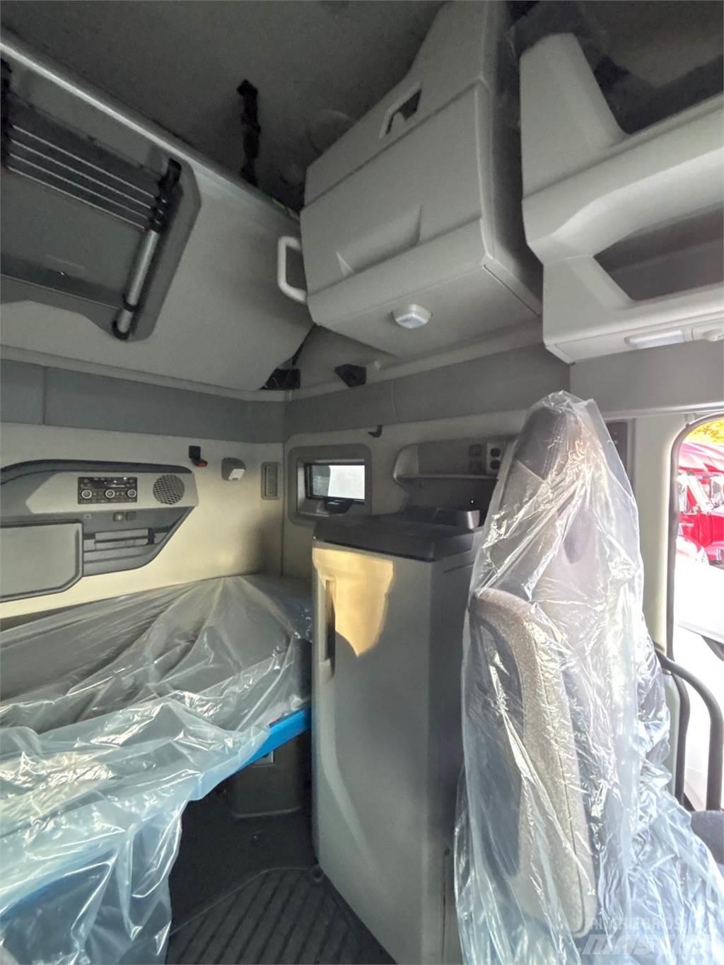 Volvo VNL64T860 Tractores (camiões)
