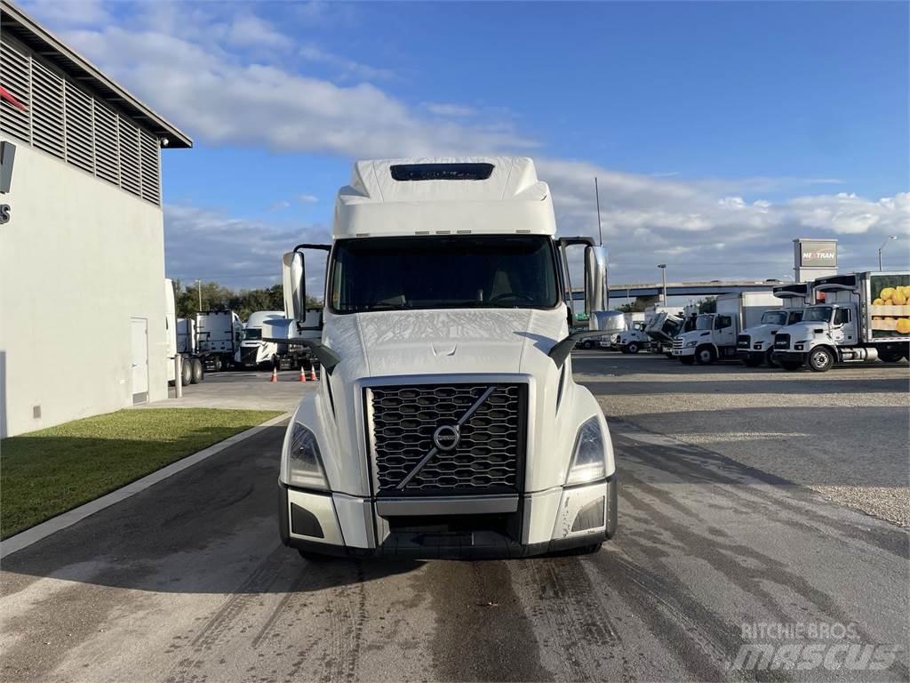 Volvo VNL64T860 Tractores (camiões)