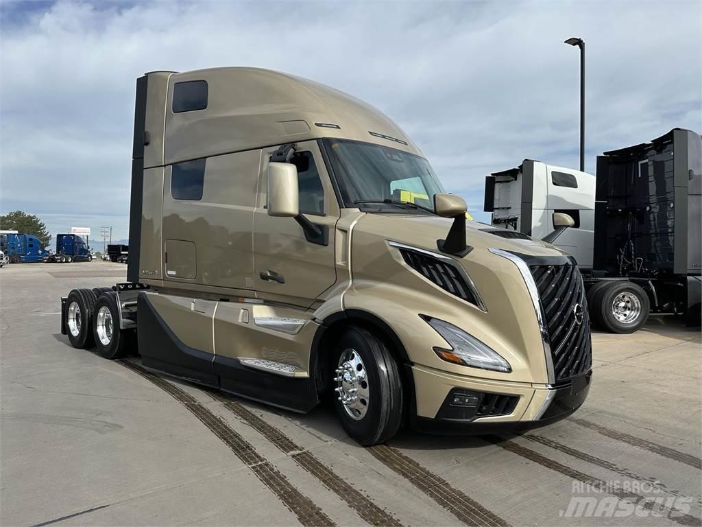 Volvo VNL64T860 Tractores (camiões)