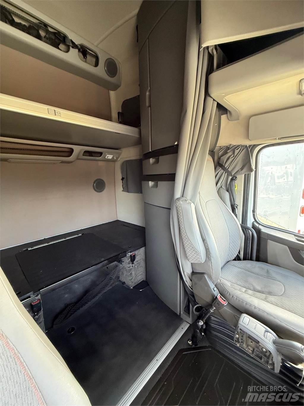 Volvo VNL64T860 Tractores (camiões)