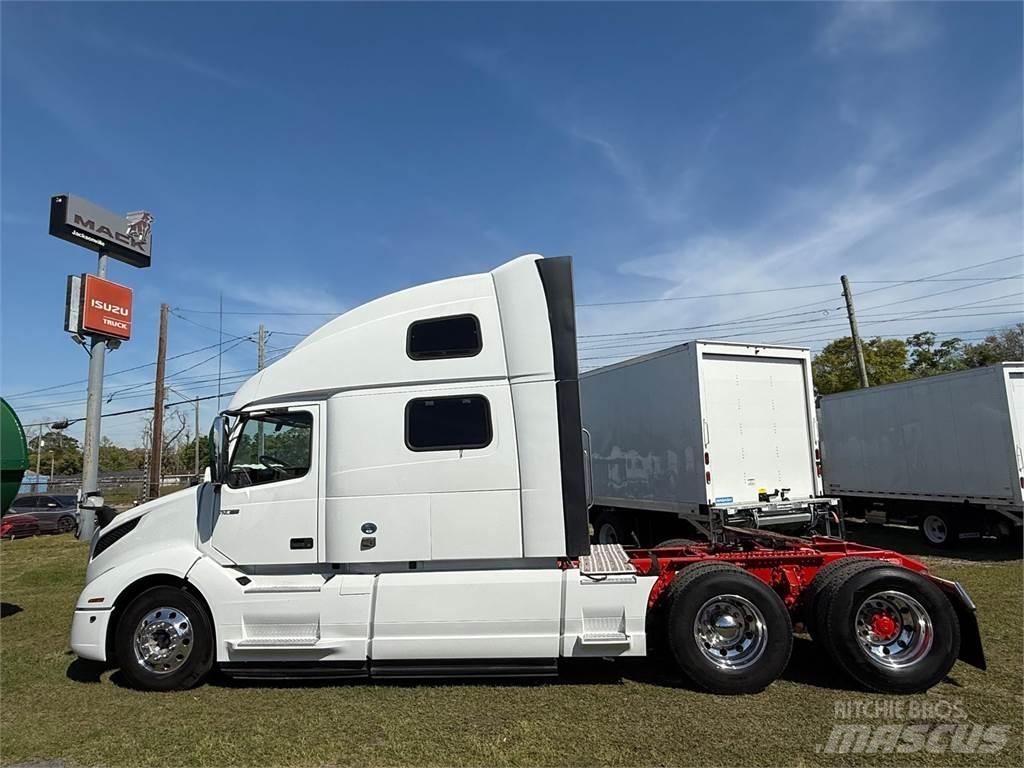 Volvo VNL64T860 Tractores (camiões)