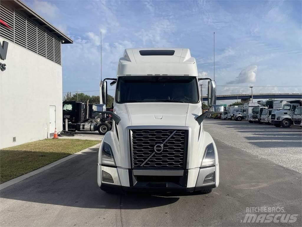 Volvo VNL64T860 Tractores (camiões)