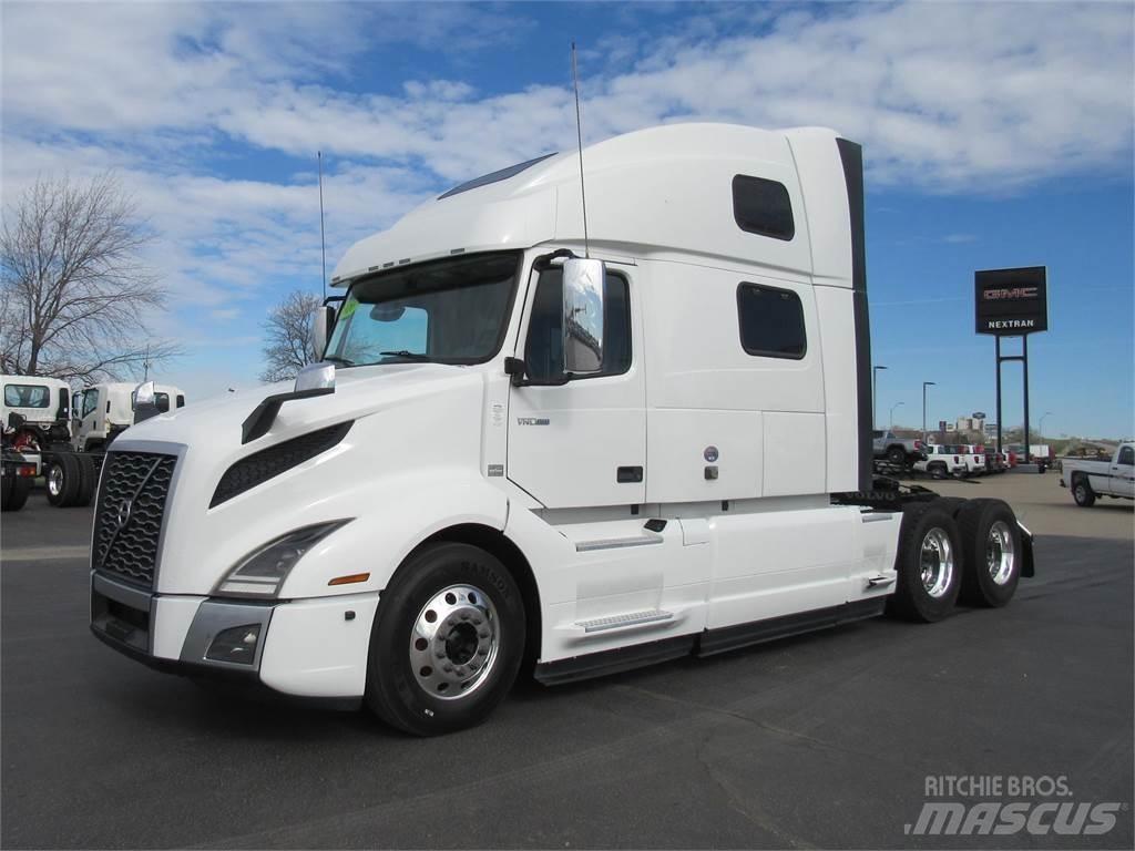 Volvo VNL64T860 Tractores (camiões)