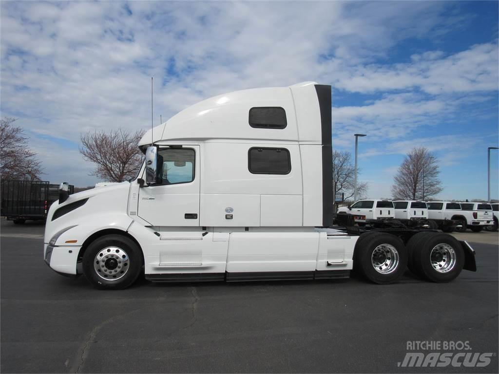 Volvo VNL64T860 Tractores (camiões)