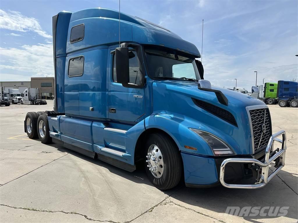 Volvo VNL64T860 Tractores (camiões)