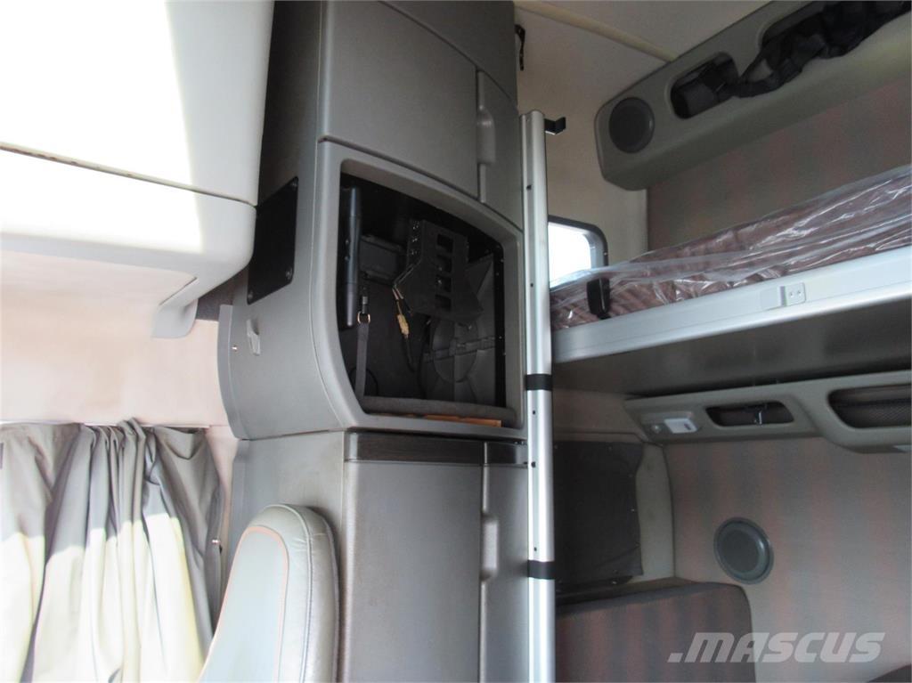 Volvo VNL64T860 Tractores (camiões)