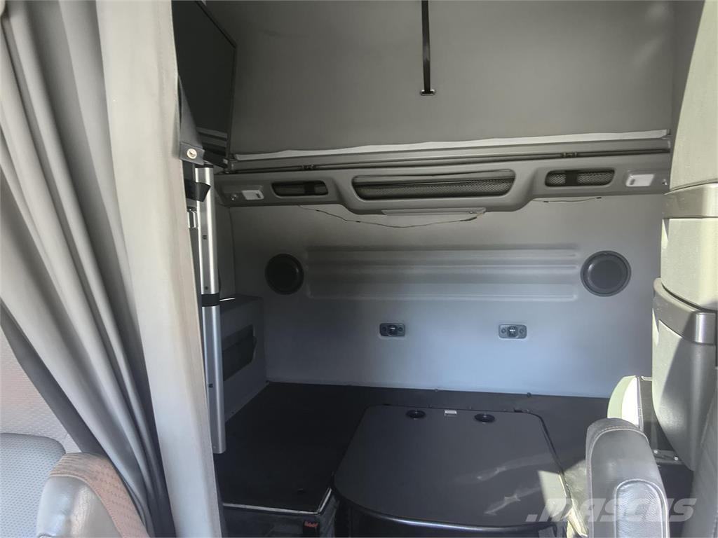 Volvo VNL64T860 Tractores (camiões)