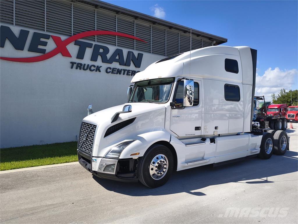 Volvo VNL64T860 Tractores (camiões)