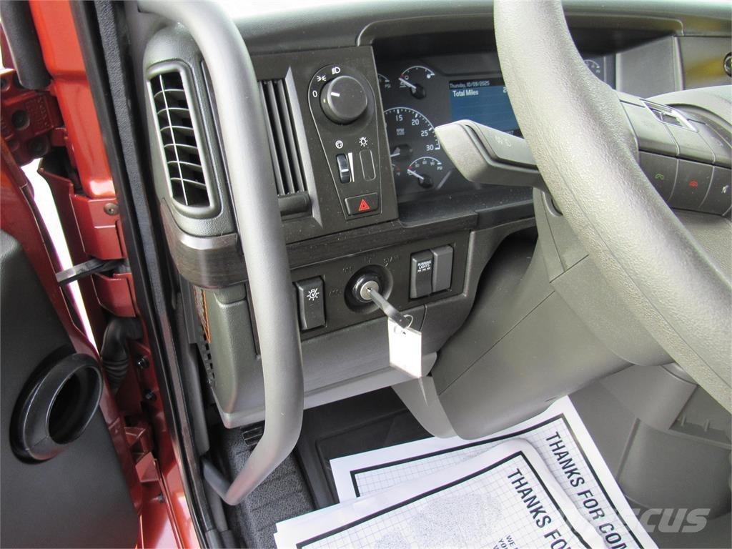 Volvo VNL64T860 Tractores (camiões)