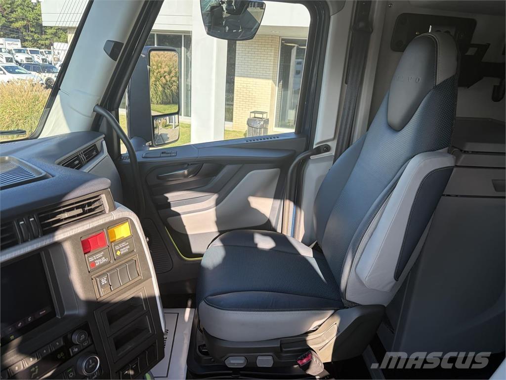 Volvo VNL64T860 Tractores (camiões)