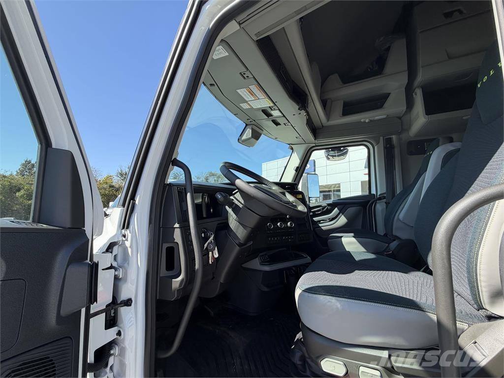 Volvo VNL64T860 Tractores (camiões)