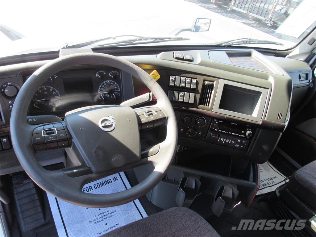 Volvo VNL64T860 Tractores (camiões)