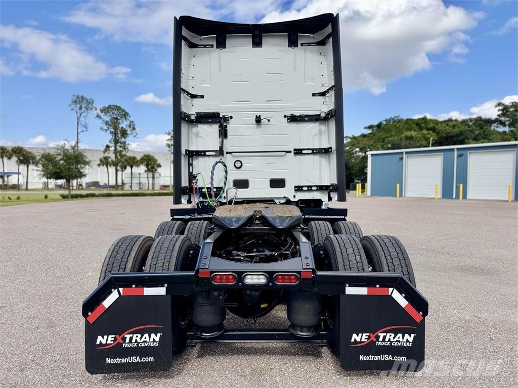 Volvo VNL64T860 Tractores (camiões)